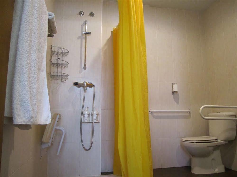 Hostal El Estudio Almansa Bagian luar foto